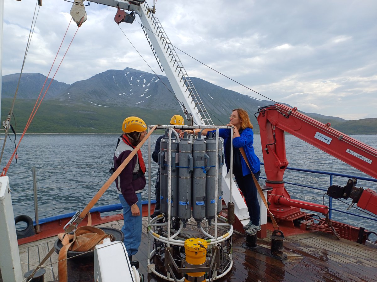 Chemior1's tweet photo. #arctic #climatechange #science #IOPAN #foreverfishing https://t.co/kGfSImt0at