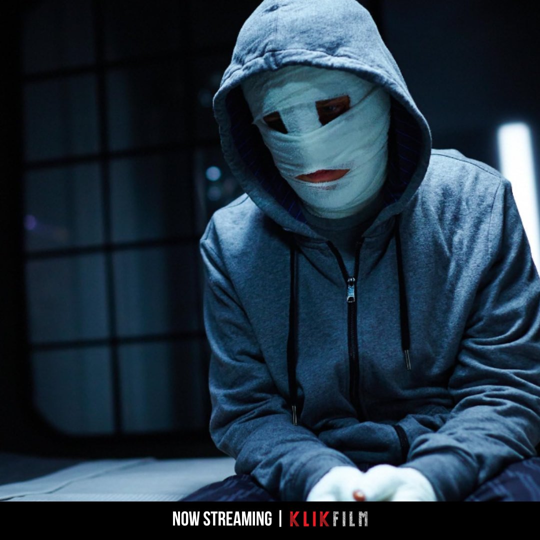 KlikFilm's tweet image. Predestination adalah karya dari Michael dan Peter Spierig. 

Dibintangi oleh Ethan Hawke, Sarah Snook, dan Noah Taylor, diangkat dari sebuah cerita pendek tahun 1959 All You Zombies oleh Robert A.

Saksikan Predestination sekarang juga, hanya di KlikFilm.
#Predestination