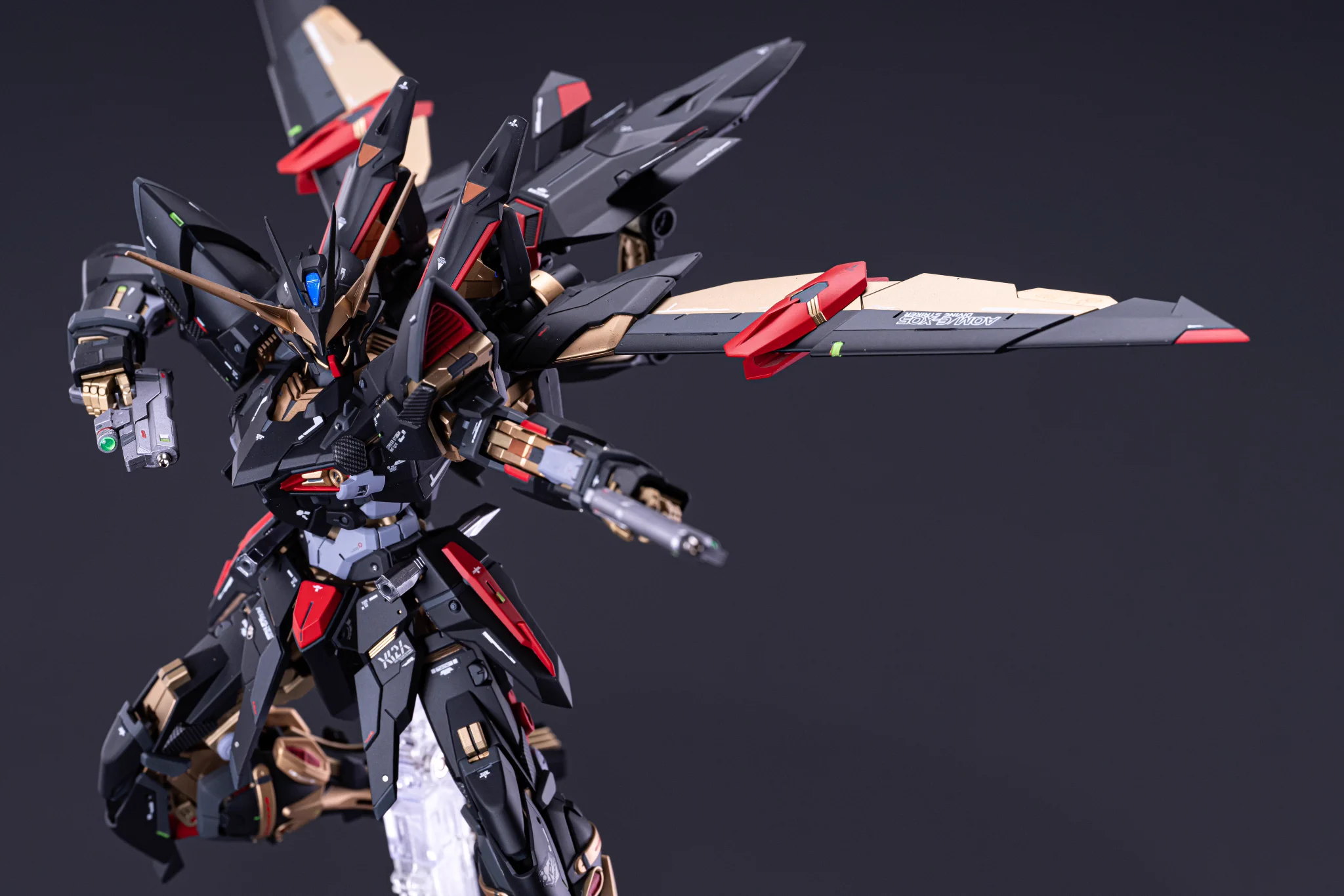 テスタメントガンダム MG らいなーマン様作 らいなーマン@撮影代行ご依頼はDMから on X: 