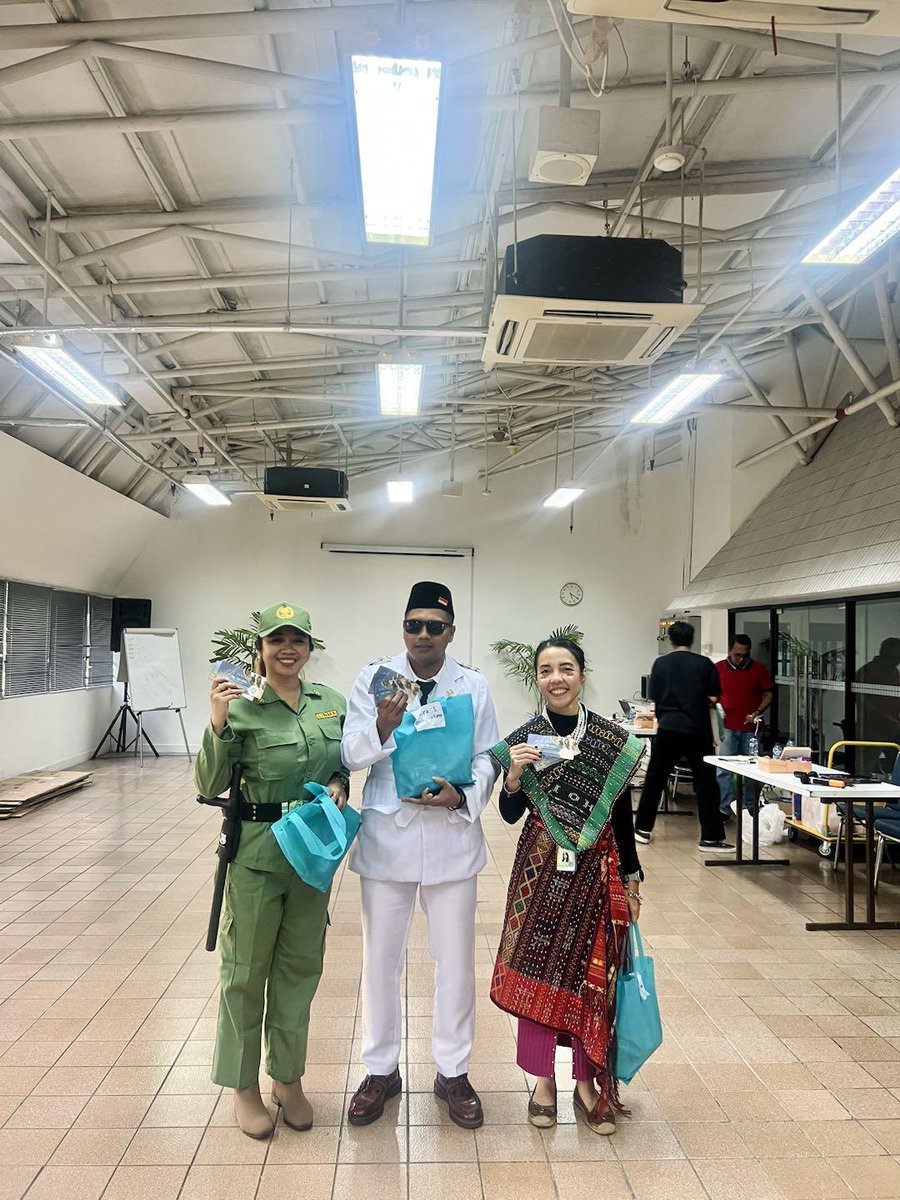 Celebrating Indonesia’s Independence Day with our team was a remarkable experience 🇮🇩✨

We look forward to creating more such memorable moments with our dedicated colleagues!

#ADVANCEAI #HariKemerdekaan #IndonesiaIndependenceDay