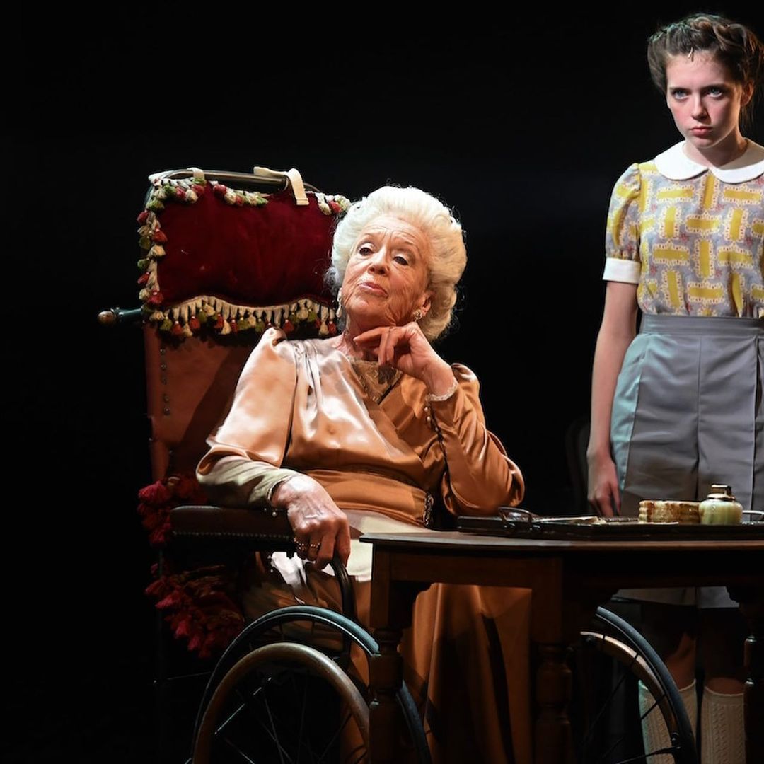 <a href="/sharronewallace/">Sharron Wallace</a>
Official 📸<a href="/sharronewallace/">Sharron Wallace</a>📸

My favourite pics📸 from #ALittleNightMusic: @operanorth <a href="/leedsplayhouse/">Leeds Playhouse</a>
It's a Must C, 😀 with the very talented operatic ensemble. 🎶
Buy your tickets today 29/6-17/7
🎶