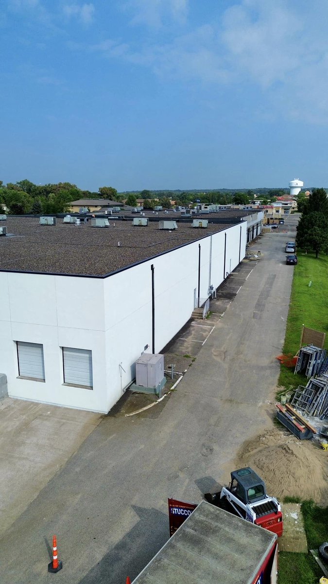 Donnelly_Ext's tweet photo. 📢 Project Update: Elk River

We’re excited to share that our project in Elk River is moving swiftly towards the finish line! Stay tuned for the final review—our commitment to quality craftsmanship is shining through in every detail🌟
#stucco #stuccomn #commercial #construction https://t.co/lrkcpC0p7u
