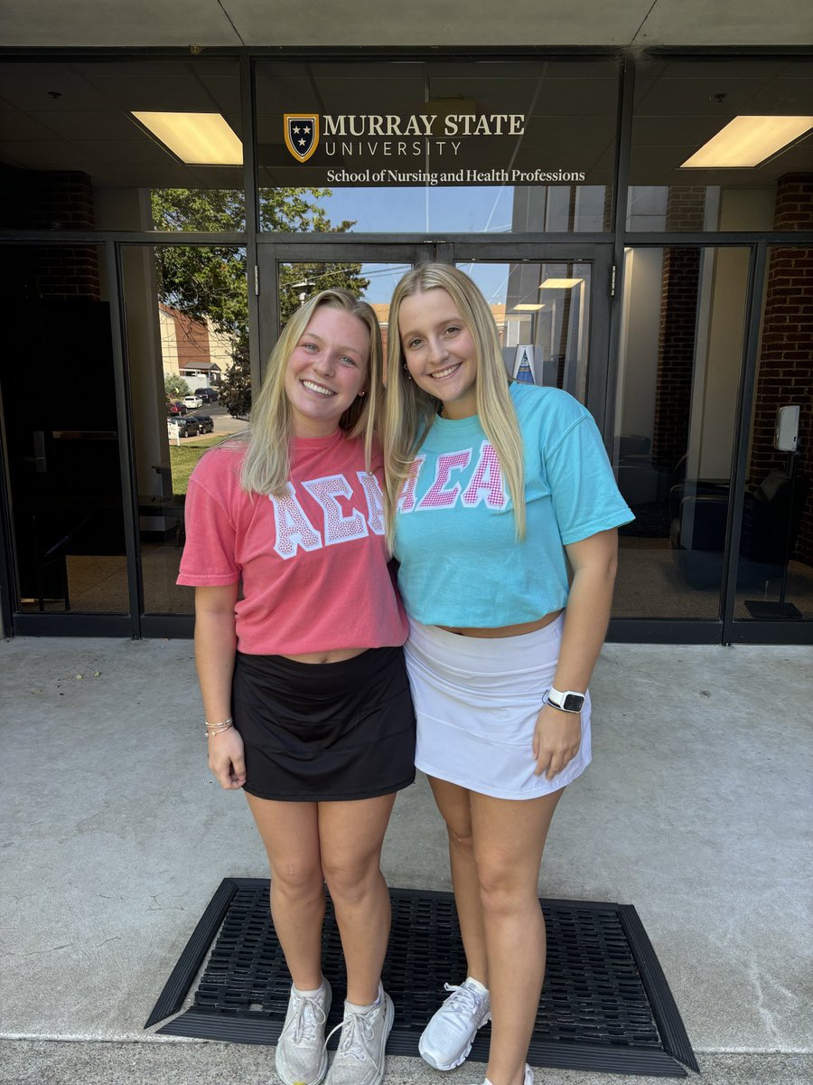 Riley and Paige’s first day of senior year. My parents would be proud. #murraystateuniversity
#nursingschool