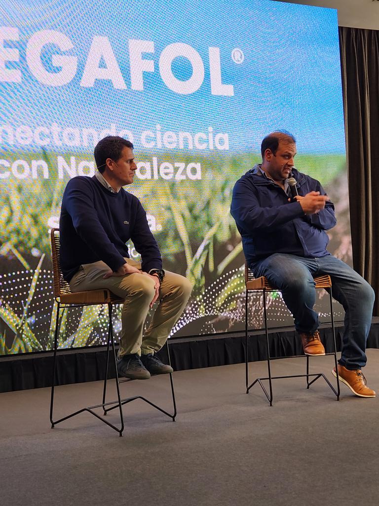 Luz Mosso Bancalari (@luzmossoban) on Twitter photo Hoy es un gran día para nuestra región!
Nos reunimos en Mar del Plata para lanzar al mercado #Megafol, el bioestimulante de <a href="/Syngenta_ar/">Syngenta Argentina</a> para mitigar los estreses abióticos que afectan a los cultivos. Hoy es un gran día para nuestra región!
Nos reunimos en Mar del Plata para lanzar al mercado #Megafol, el bioestimulante de <a href="/Syngenta_ar/">Syngenta Argentina</a> para mitigar los estreses abióticos que afectan a los cultivos.
