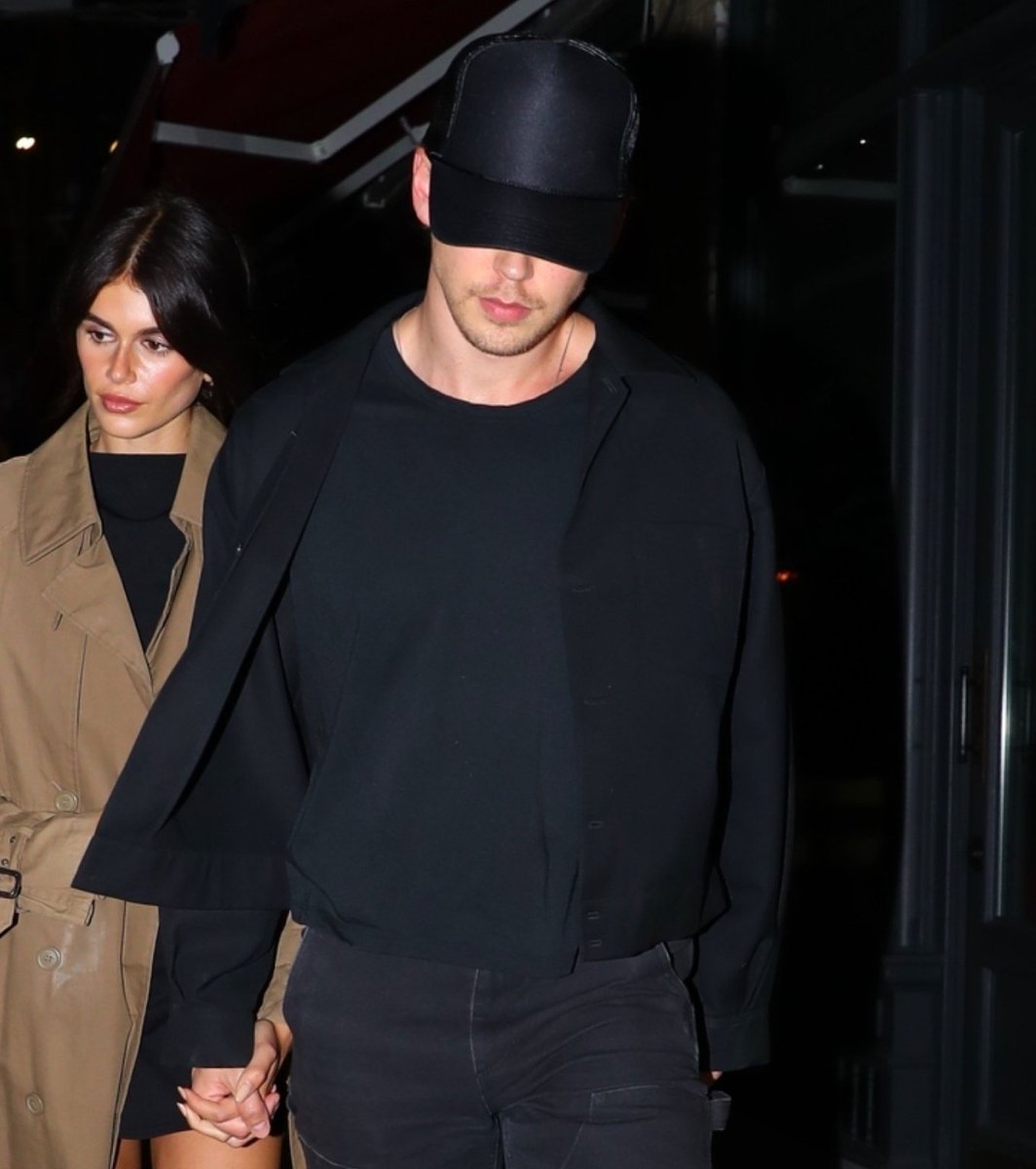 ؘ (@bulergallery) on Twitter photo 