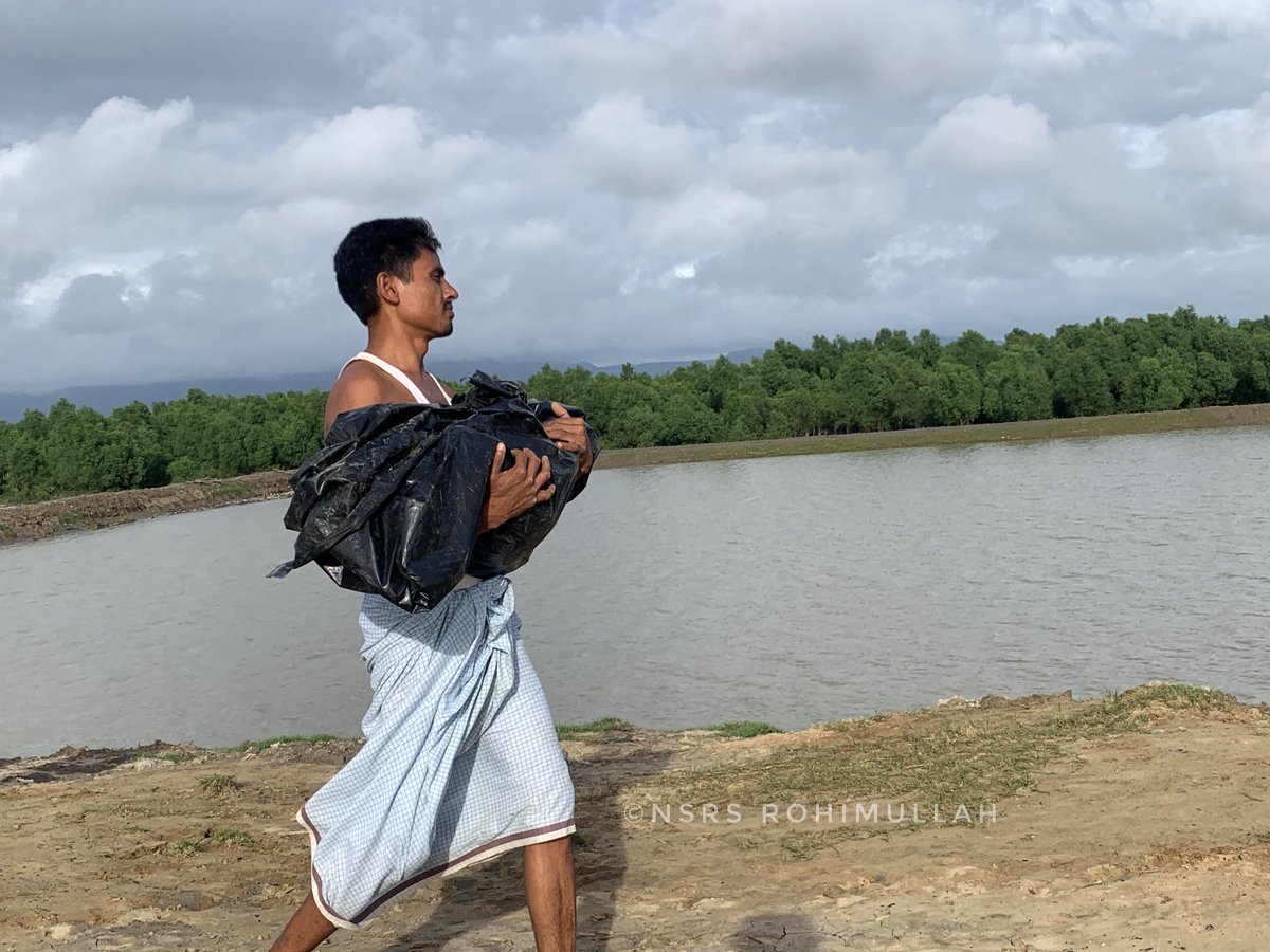RohimUllahRP's tweet photo. Seven bodies of Rohingya were recovered today. These people were fleeing to escape the second wave of genocide happening in Arakan State. Sadly, they lost their lives while crossing the Naf river.

  #Rohingya #Genocide #Survival #Arakan #War

@RohimUllahRP  @CFWRohimUllah https://t.co/hbgYX1YAna