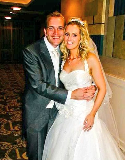 PaulFergusonSL's tweet image. 14 years married today to my amazing and gorgeous wife. Happy anniversary @KateRFerg