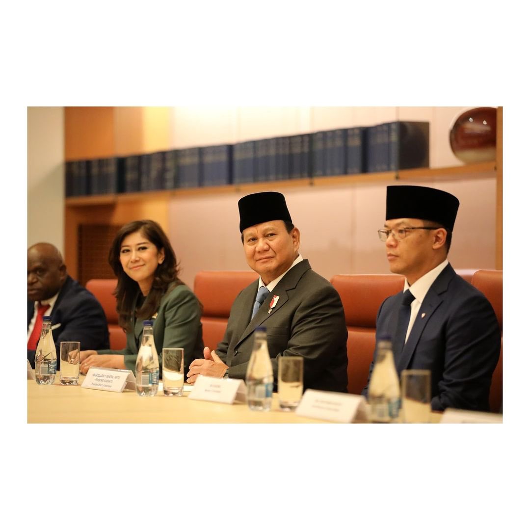 Hari ini saya melakukan pertemuan bilateral bersama dengan Perdana Menteri (PM) Australia the Hon Anthony Albanese MP <a href="/AlboMP/">Anthony Albanese</a> Deputy Prime Minister and Minister for Defense, the Hon Richard Charles Marles MP <a href="/RichardMarlesMP/">Richard Marles</a> 

Kami membahas seputar kerjasama pertahanan kedua