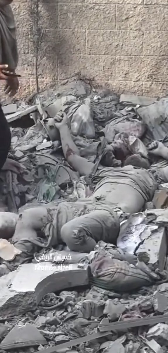 فلسطین کے بارے میں بات کرنا بند نہ کریں چاہے آپ اکیلے ہی بات کر رہے ہوں 💔💔💔