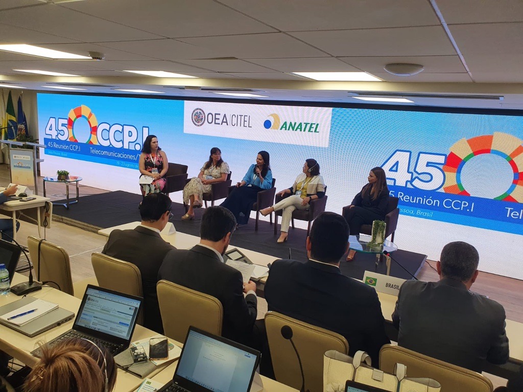 OEA_CITEL's tweet photo. En el marco de la 45 Reunión del CCP.I en el país anfitrión, Brasil, realizamos la sesión especial de igualdad de género y empoderamiento efectivo de la juventud, teniendo como panelistas a mujeres líderes en el sector de las Telecomunicaciones/TIC. https://t.co/LoZr9tcaVh