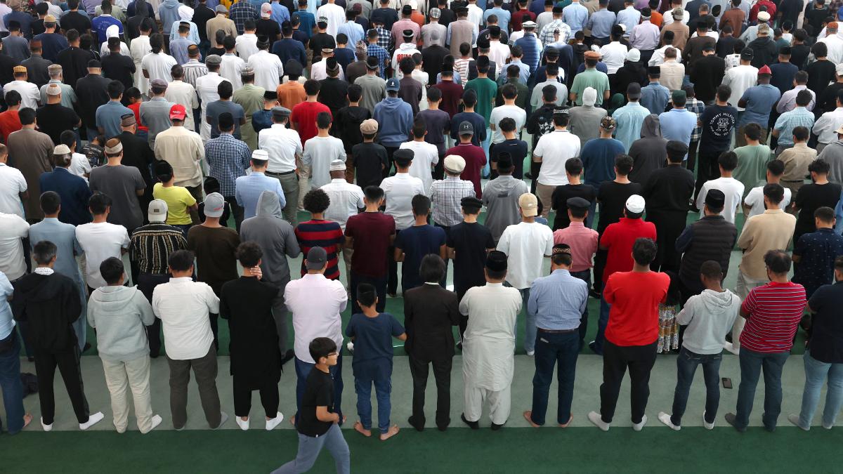 welt's tweet photo. Zehntausende Muslime wollen sich in der Eifel treffen https://t.co/iIgwowcDGi https://t.co/O4N0QCzzjx