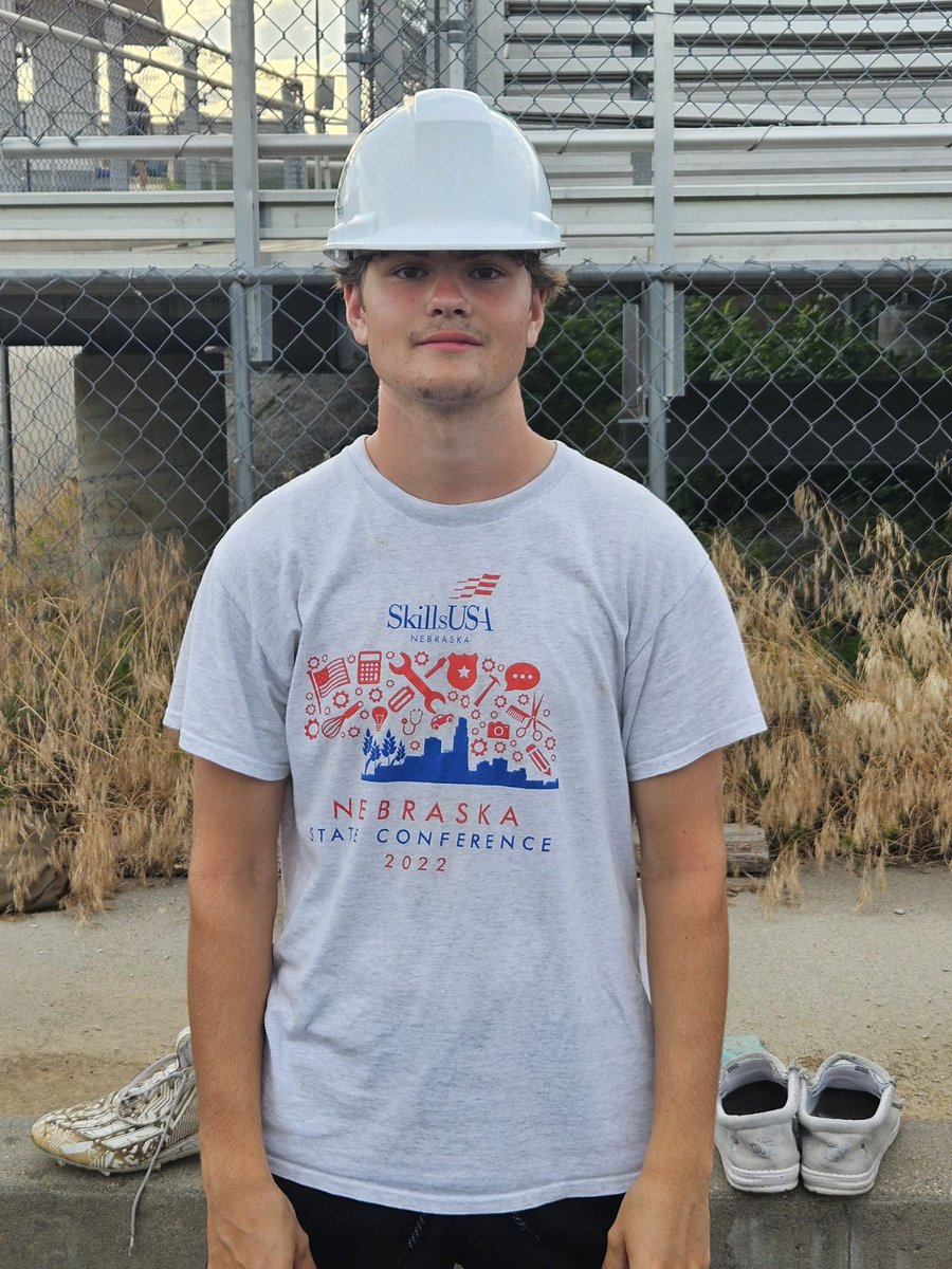 CoachPavlikBNHS's tweet image. Aiden Hobbs EARNED the Hard Hat at practice yesterday! His energy and team first attitude makes him a special young man! @sdarocketfball #KnowYourRole #DoYourJob