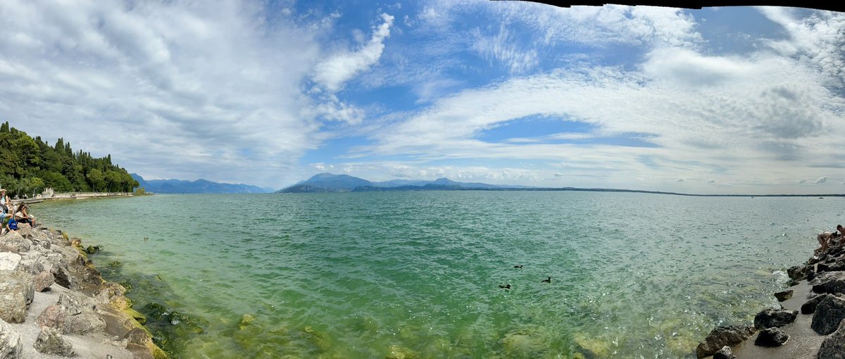 MLR_777's tweet photo. Sirmione Lake Garda https://t.co/N1xOrOKMXf