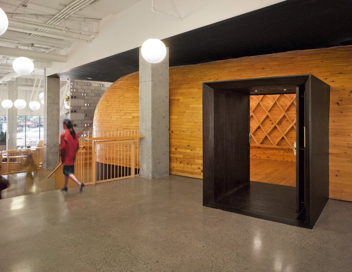 NCFST's tweet image. The design of our Longhouse located at our 30 College location derives from traditional Longhouses made from wood as the sole building material. It’s a beautiful place for community, communication, and ceremony.

#NativeChild #Toronto #Culture