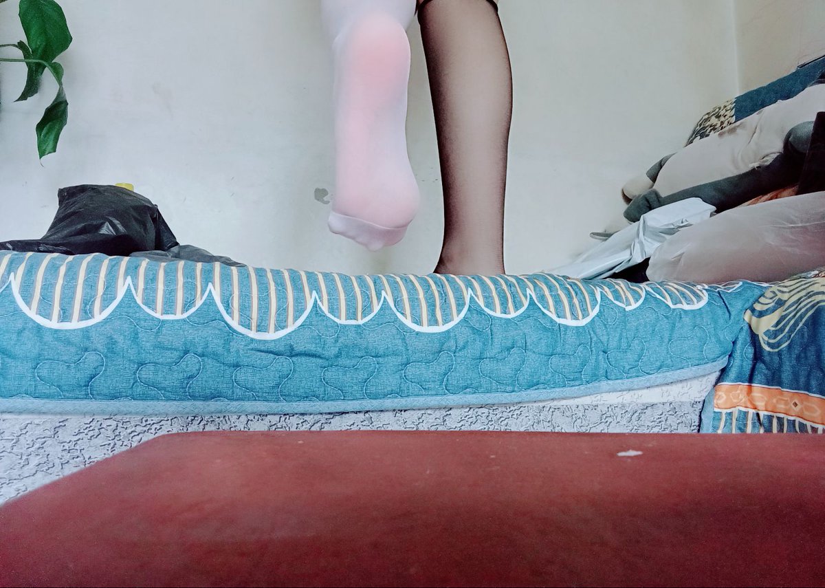qiufeng595603's tweet photo. 来个人给我贴贴（能不能火速涨粉a https://t.co/RhyM8T9LJU