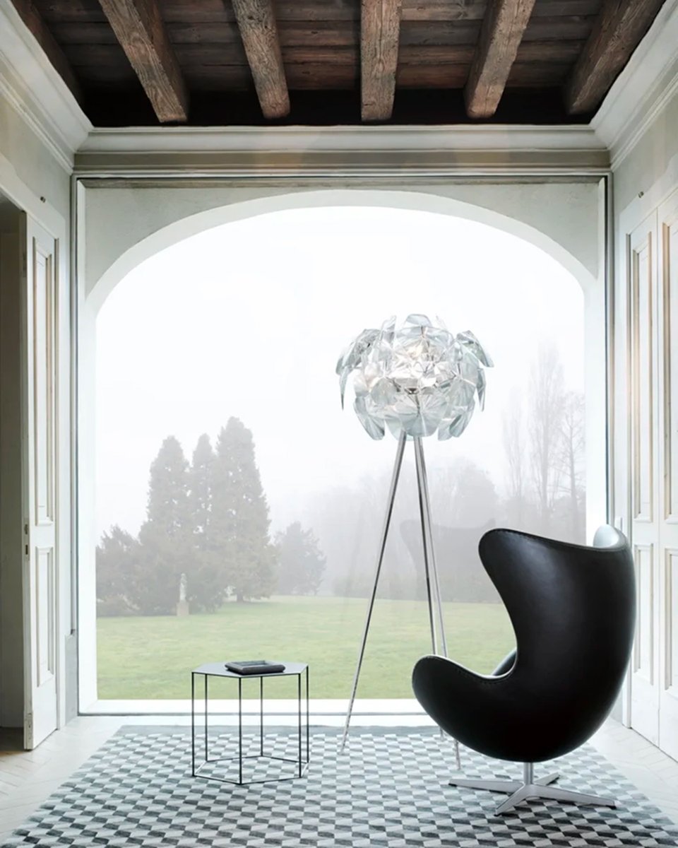 stillucestore's tweet image. Hope, firmata da #FranciscoGomezPaz e #PaoloRizzatto, unisce il fascino dei lampadari classici con l'innovazione moderna. I petali in metacrilato creano un effetto luminoso unico e sofisticato. 
stilluce-store.it/?s=HOPE&amp;amp;post_t…
#StilluceStore #Luceplan #LuceplanLighting #CompassoDOro