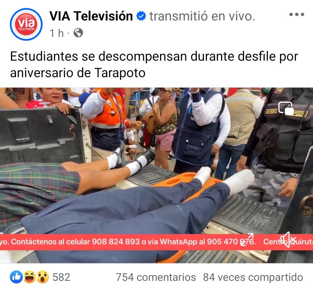 Rensodaniel's tweet photo. Preocupante lo que sucedió durante el desfile por el aniversario de #Tarapoto

Se rescata la labor de primeros auxilios de personal médico y bomberos https://t.co/oDpowSYcrM