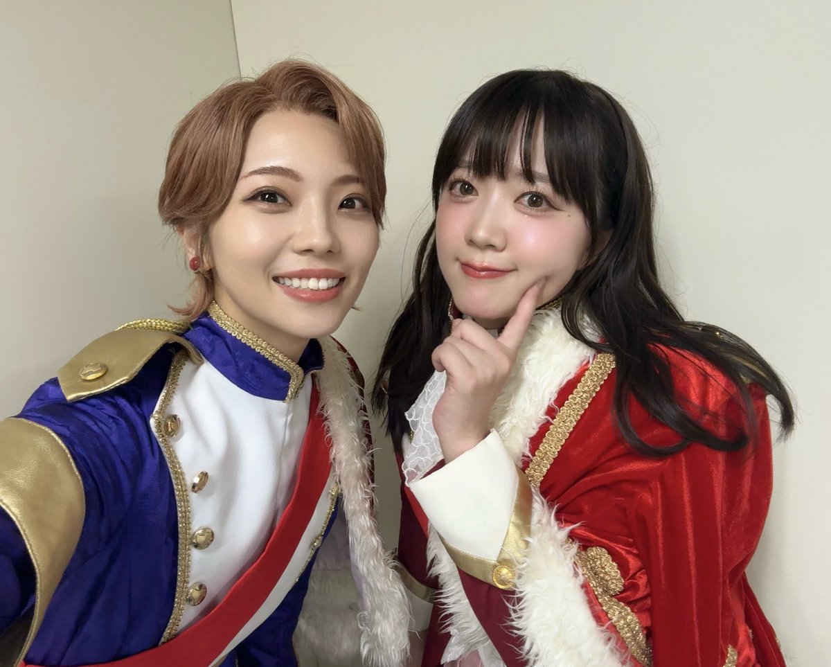 Teru_Ikuta's tweet photo. 🌱🌸

#スタァライト
#ネルフェス https://t.co/CDeG2vtQyw