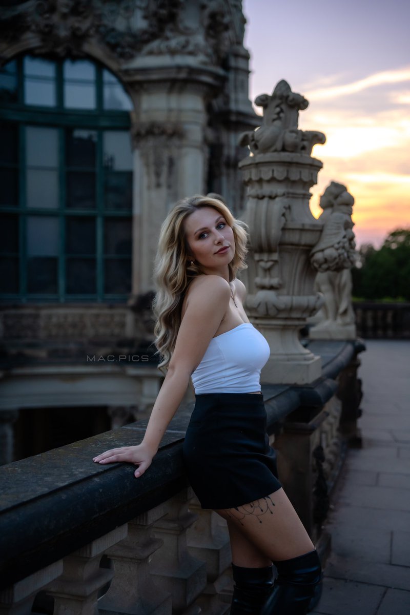 macpics_'s tweet photo. Instagram: https://t.co/wY9tCQCmTh 

August 2024 - #SonyAlpha 7 iV &amp; #Sigma 28-70mm 2.8

#portrait #sunset #blonde #beauty #dresden #photograghy https://t.co/o0KQbbKRCW