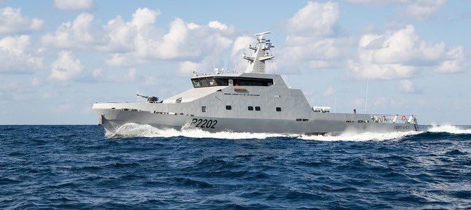 DiomandeMevaly's tweet photo. #INFO
Abidjan - Bamako 1118kms
Abidjan - Ouaga 1156kms
Abidjan - Niamey 1669km
6ème Navire militaire,le patrouilleur #OPV45 Baptisé #Esperience avec un canon #TYPHON MK 23 et un lanceur de missiles de plus de 2000kms
Bon je vais rien ajouter encore, ils ne sont pas des enfants https://t.co/V3ninuMmbB