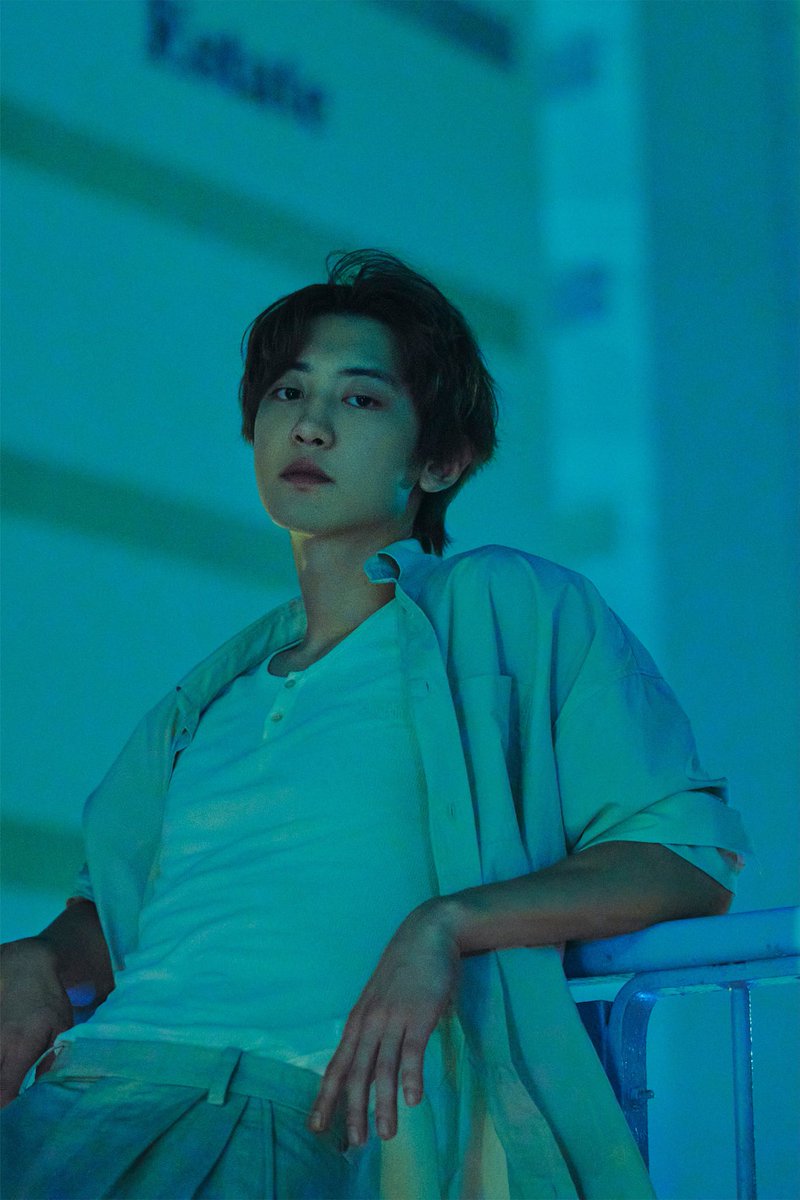 ใครว่าดูรูปแล้วจะมีอาการใจเต้น ใจสั่น ว้าวุ่นล่ะ เราไม่มีอาการอะไรหรอกค่ะ เพราะว่าเสียอาการไปแล้ว 😭😭😭😭😭

#BlackOut_TeaserImage3 #CHANYEOL_BlackOut
#CHANYEOL #찬열