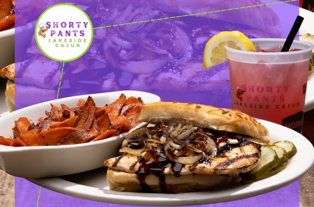 ShortyPantsBar's tweet photo. #MenuSpotlight: Asiago Chicken Sandwich
🍔🐔🧀🧅

Delicious grilled chicken breast topped with grilled onions, white American cheese, and a sweet balsamic sauce served on an Asiago Focaccia bun. YUM!😋

#ChickenSandwich #CajunFood #LakesideDining #LakeOfTheOzarks https://t.co/1dODKC62sF