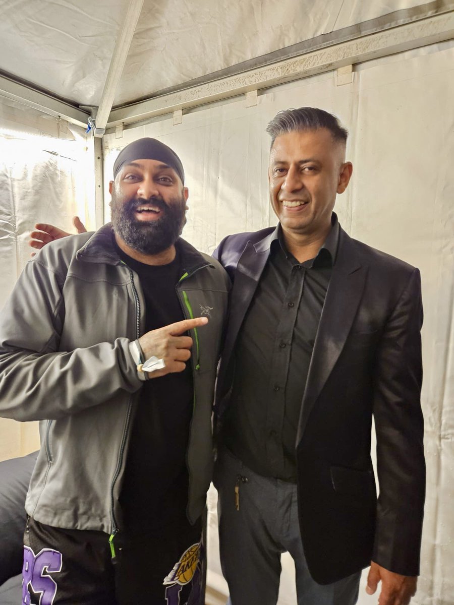 Fun times with Jind Jaanz <a href="/ChaniNattan/">Chani Nattan</a> and <a href="/InderpalMoga/">Inderpal</a>  #oslomela24