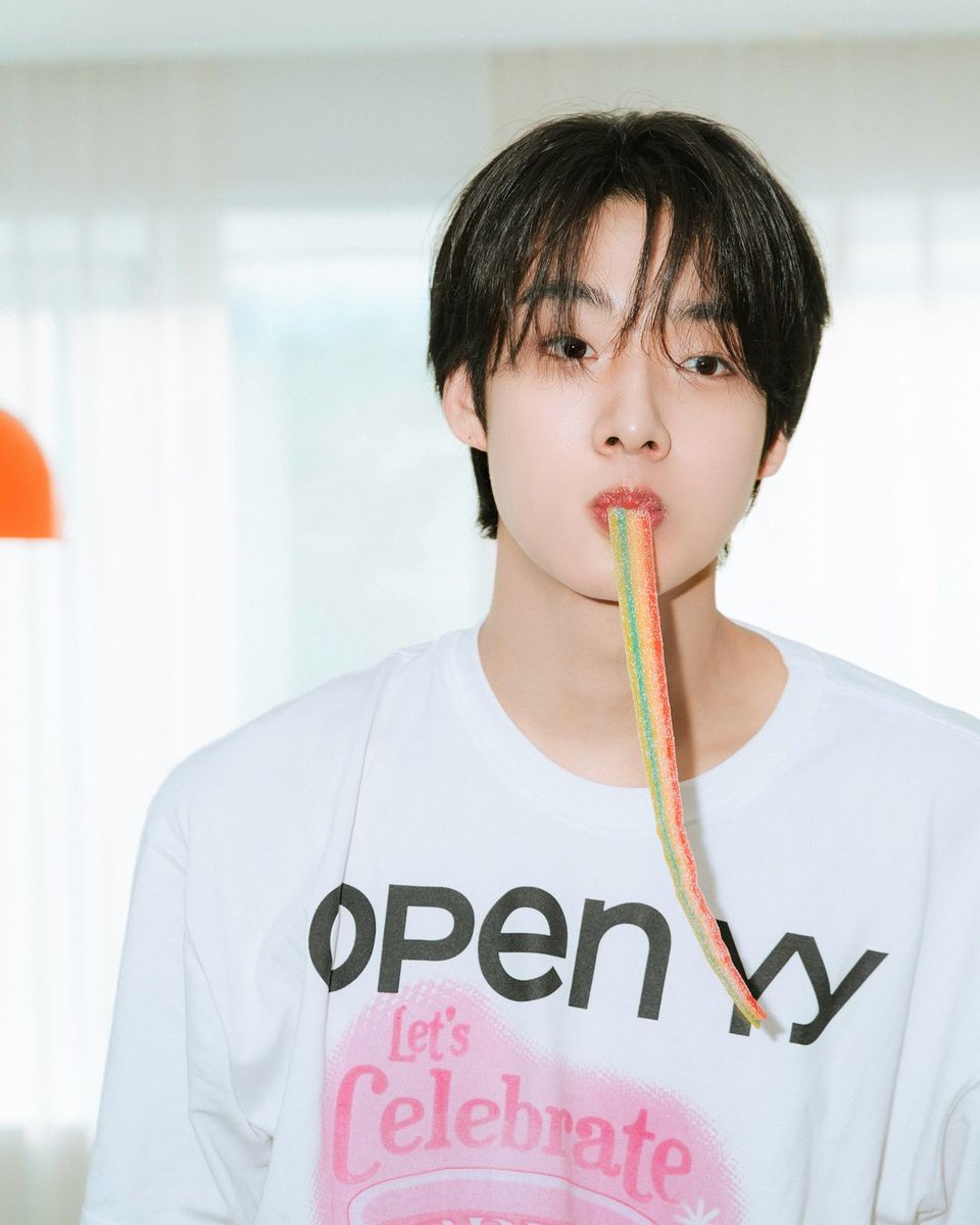 only_ty0605's tweet photo. 240820 공식인스타그램

🍬

#NEWNAME #뉴네임
#KIMTAEYOUNG #김태영 https://t.co/bqCVAzDkt6