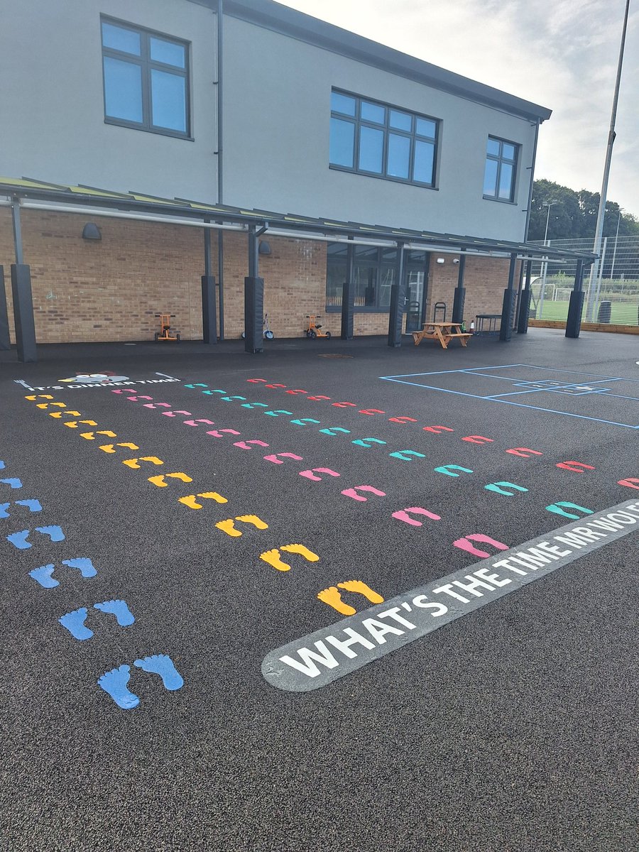 Cowbridge Lower School (Nursery-Y4) tweet media