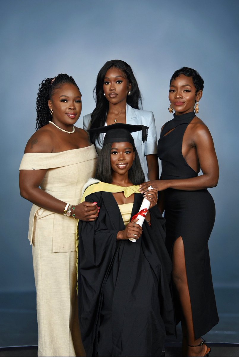 🇿🇼#UppityAfricanTestimonyGirl tweet media