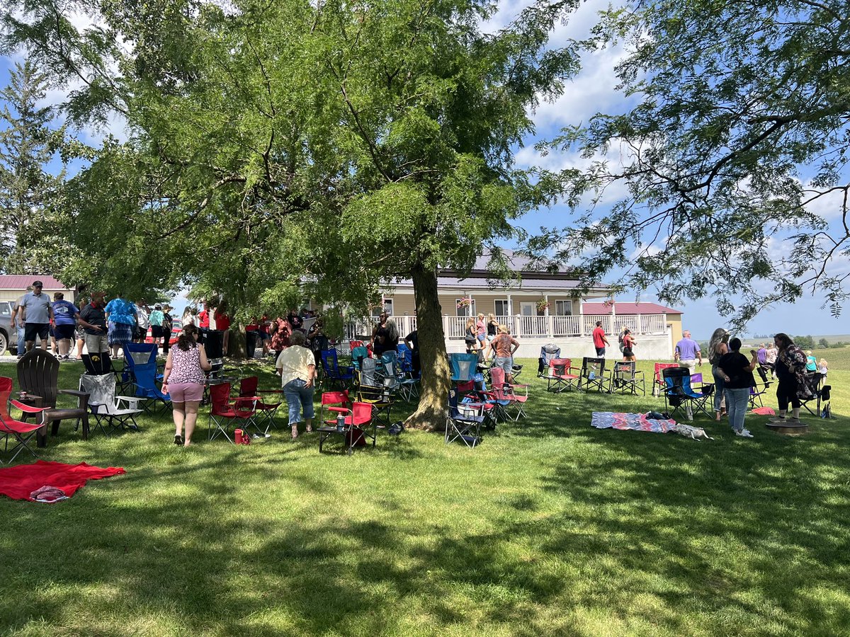 taylorhoward121's tweet photo. It was a great day to welcome North Tama staff back! We had amazing weather to be able to hold our welcome back event outside at Fox Ridge. It’s going to be a great year, Go RedHawks! #NTPROUD https://t.co/3fLTka5knV