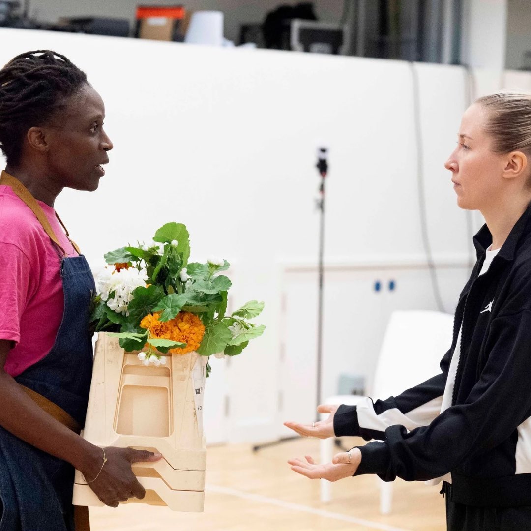 Only two days to go until the first performance of Death of England: Closing Time 🏴󠁧󠁢󠁥󠁮󠁧󠁿

Don’t miss Erin Doherty and Sharon Duncan-Brewster in final instalment of this astonishing series of plays 🌟

📸 Alastair Muir