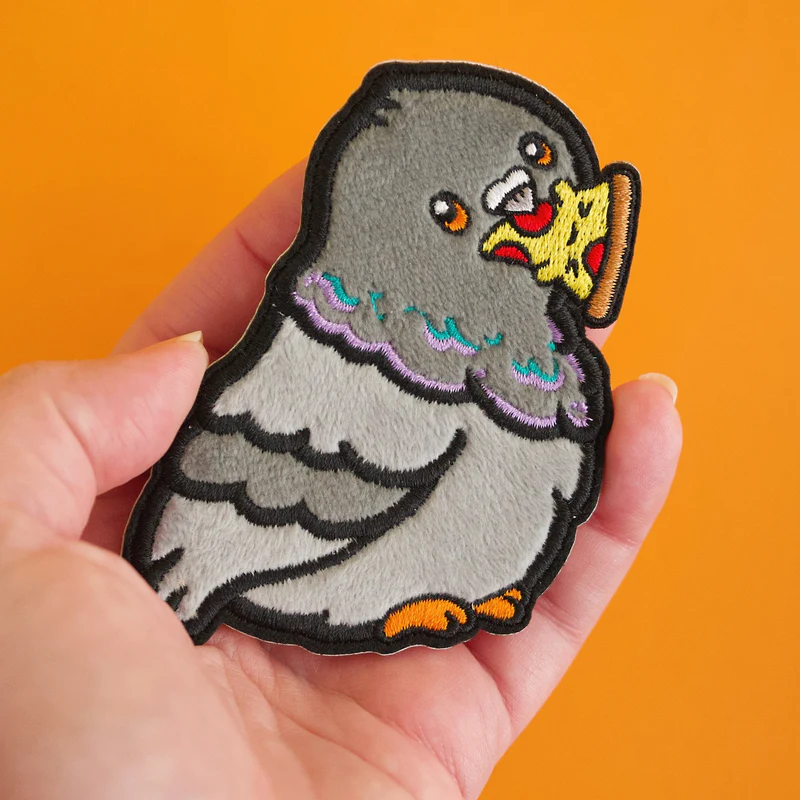 luxcups's tweet photo. Did you know that humans domesticated pigeons and then ultimately abandoned them? They still don't know how to live without humans.  Seriously. It's sad.  It's time to let them know they are no longer alone. 

#NationalWildlifeDay #notratswithwings #justiceforpigeons #pigeonlife https://t.co/LqIuGdbgNo