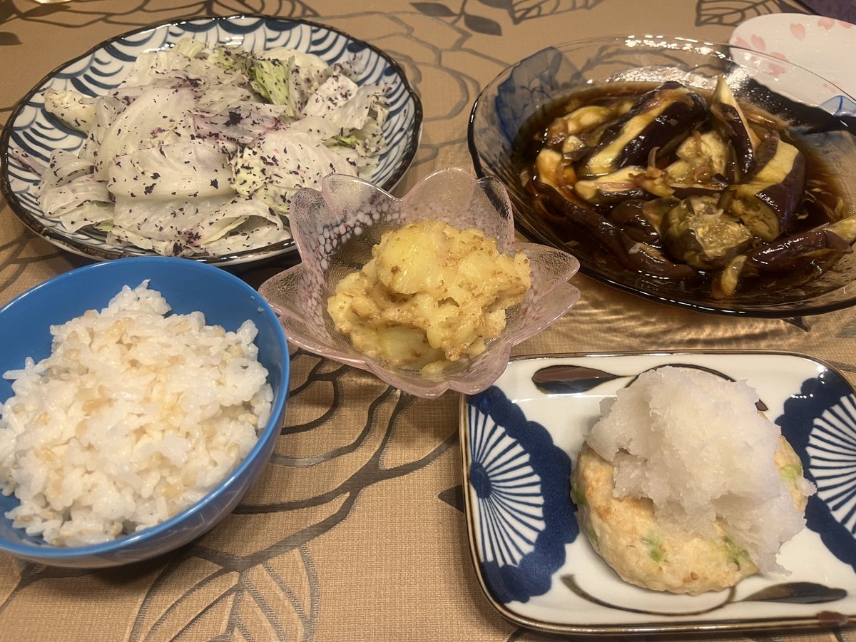 yuzoo07's tweet photo. 今日は野菜中心に👌 https://t.co/ZKctj5nQeO