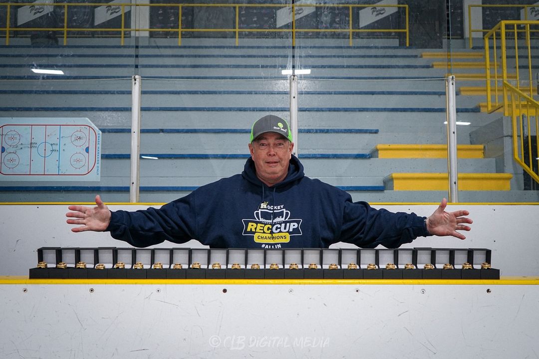 BaronRings's tweet photo. Here's a sneak peek at some of the hardware to be presented next month to @HumberHawks Hockey Team ๐ซฃ ๐๐
๐ธ Photo Credit: Humber College Hockey Team
#EarnIt #RollHawks #BaronRings #BaronChampions #Baron2024 #ChampRing #ChampionshipRing #RingSZN #ProvincialChamps https://t.co/ewpoB7Bxbk