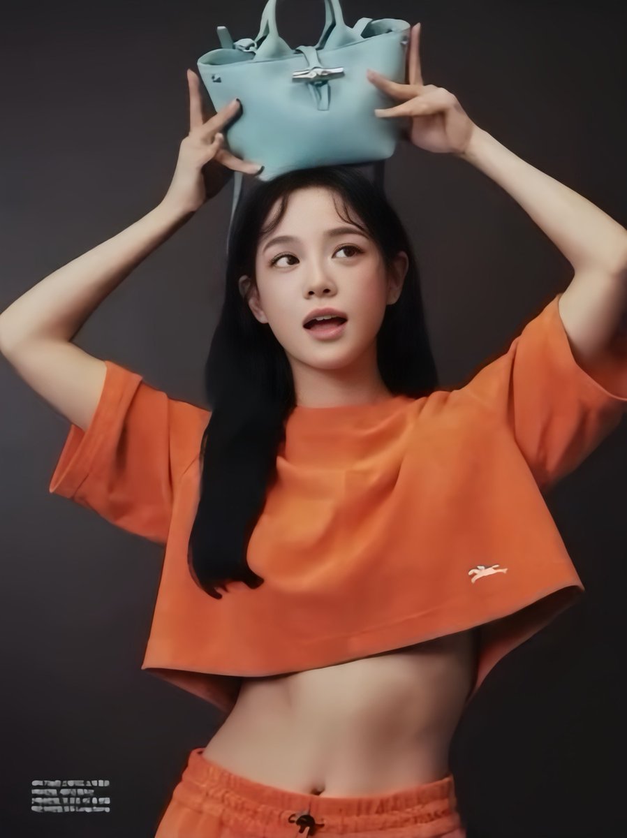 kdrama_menfess's tweet photo. •KDM• KIM SEJEONG FOR HARPER'S BAZAAR KOREA YALL 🤯🔥🔥https://t.co/KFwBG6x11L
