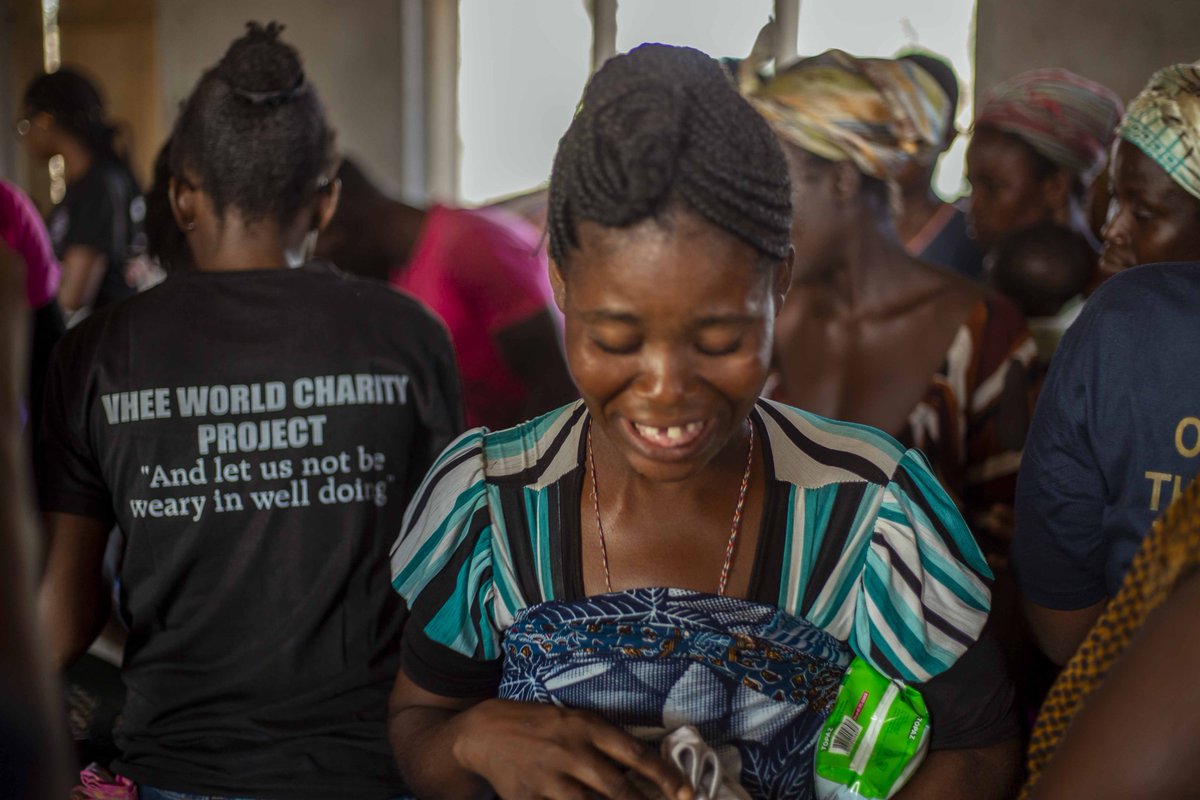 vheeworld's tweet image. "You’ve probably noticed how when someone says hello or smiles at you, your automatic reaction is to say hello or smile back."

These pictures were taken during our 
"Our Stay Safe &amp;amp; Pad Up" trip to the Moree, a community location in the Central Region.
#Vheeworld #Ghana #ngo