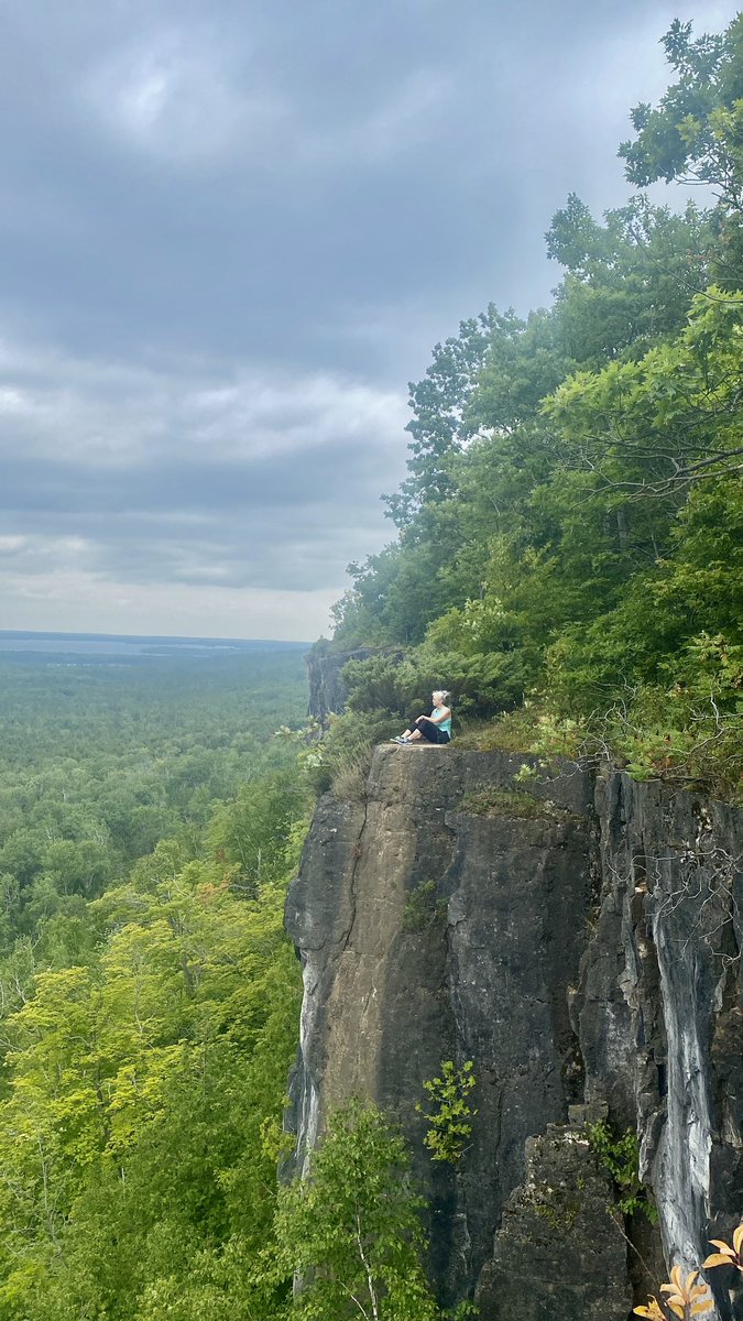 StreetsAlive_Pr's tweet photo. Manatoulin’s Cup &amp; Saucer Trail is something special! #ManatoulinIsland #Ontario https://t.co/VaDPVEyHIx
