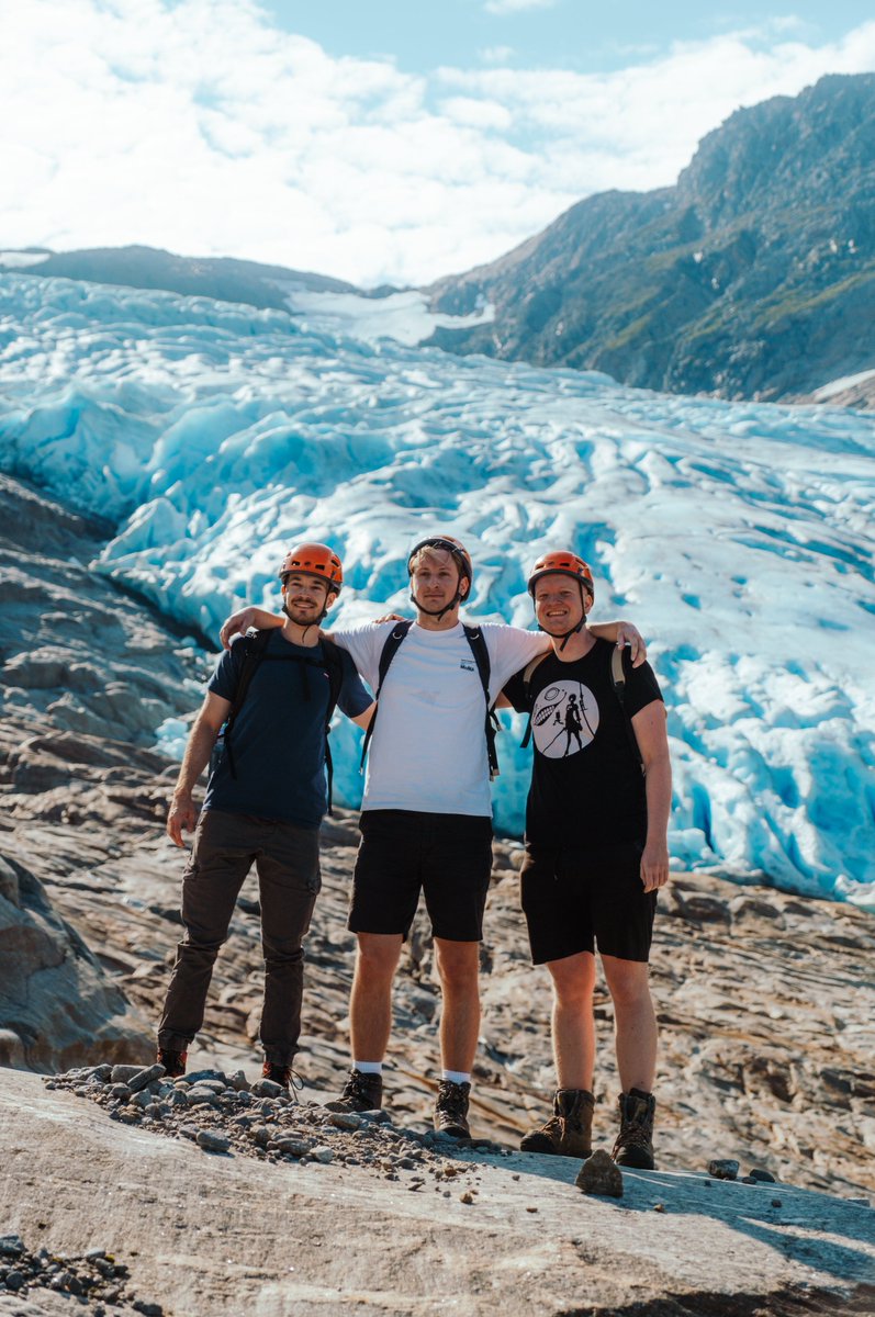 The boys 😎

<a href="/Affi1606/">Affi</a> 🤝 <a href="/TMCocow/">Cocow</a> 🤝 <a href="/tweenTM2/">Marek "tween" Pacher</a>