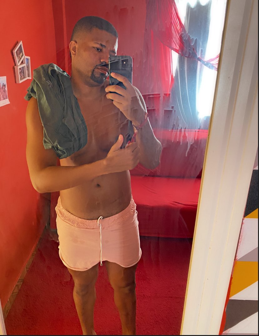 Crlh que dlc, bom dia x 🥰😂