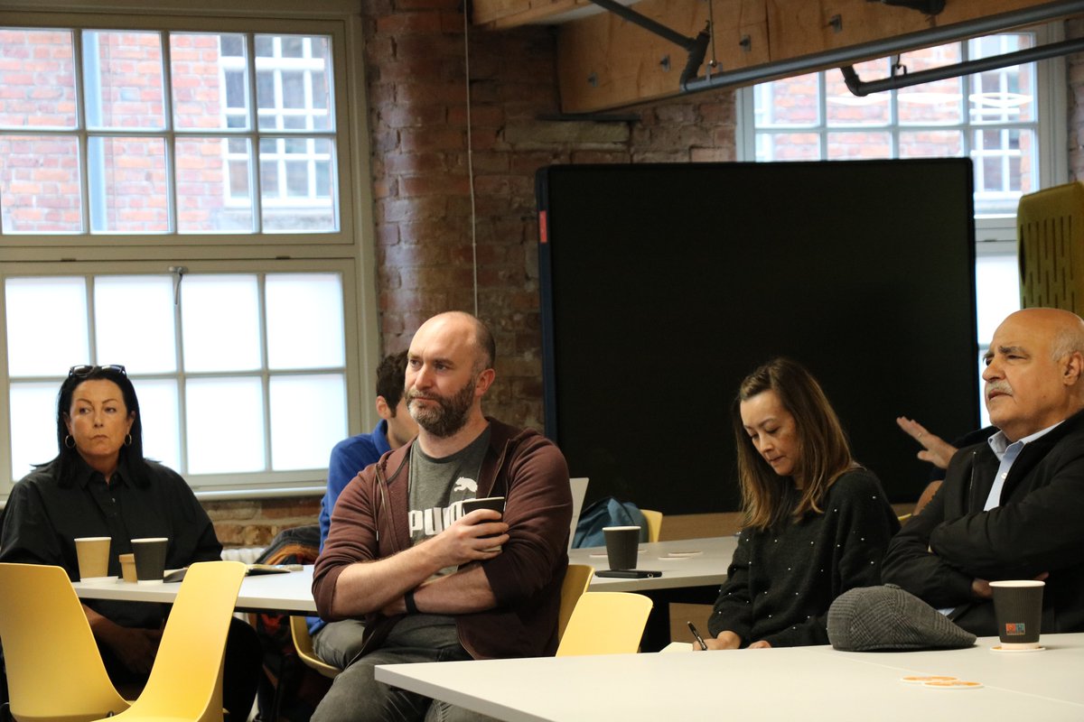 generatormcr's tweet photo. The day started well with @buildabiz_gm's workshop: How to Start a Podcast for Your Business, delivered by @MicMediauk at our Royal Mills location. Check out all our upcoming events https://t.co/V8TFbYxvxM
#GeneratorMCR #Coworking #Freelancers #SmallBusinesses https://t.co/UQzT27xzuA