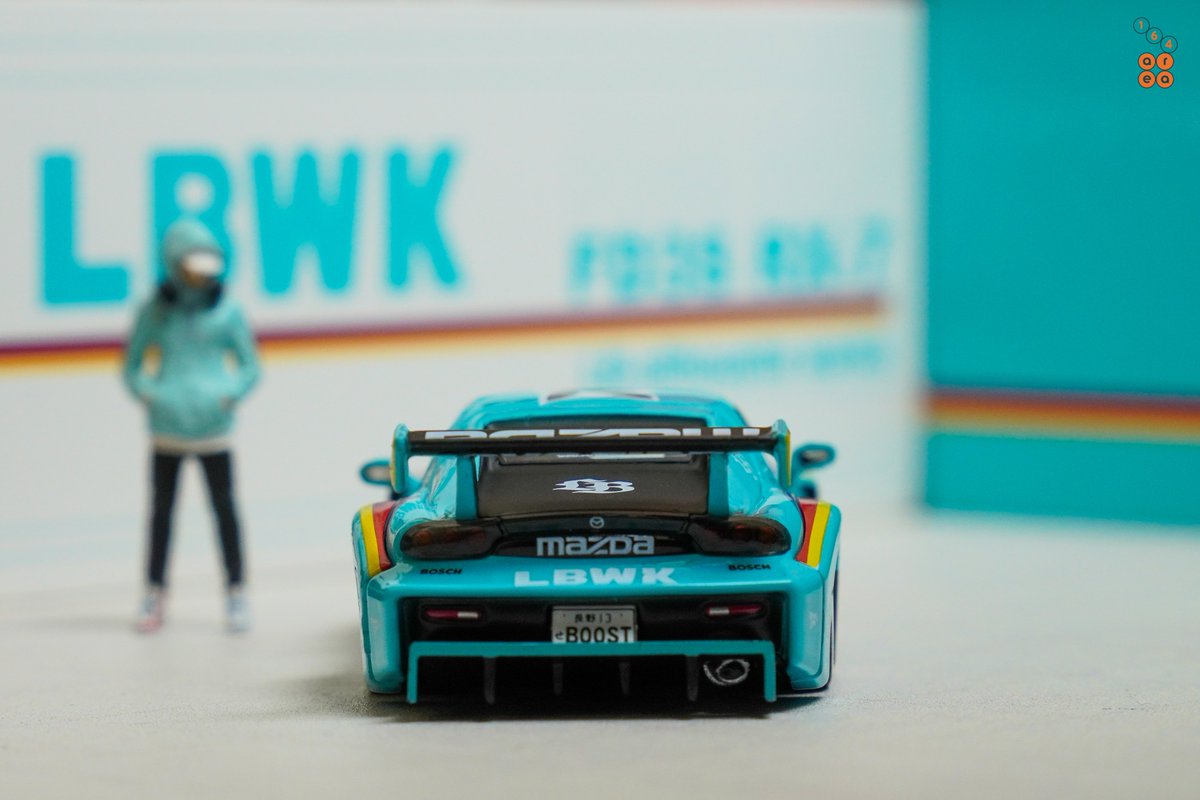 area1_64's tweet photo. 🛫 from EU to CHN
iNNO64 · Mazda RX-7 FD3S, LB-Super Silhouette, HEC 2024 Edition at AREA 164
· · ·
#inno64
#mazda #rx7fd #fd3s #mazdarx7fd
#rotaryengine #rotaryspirit #rotarypower
#lbwk #libertywalk #lbsilhouetteworks
#blackfishgraphics
#164diecast #164scale #164figure
#AREA164 https://t.co/XHhxTiNKoe