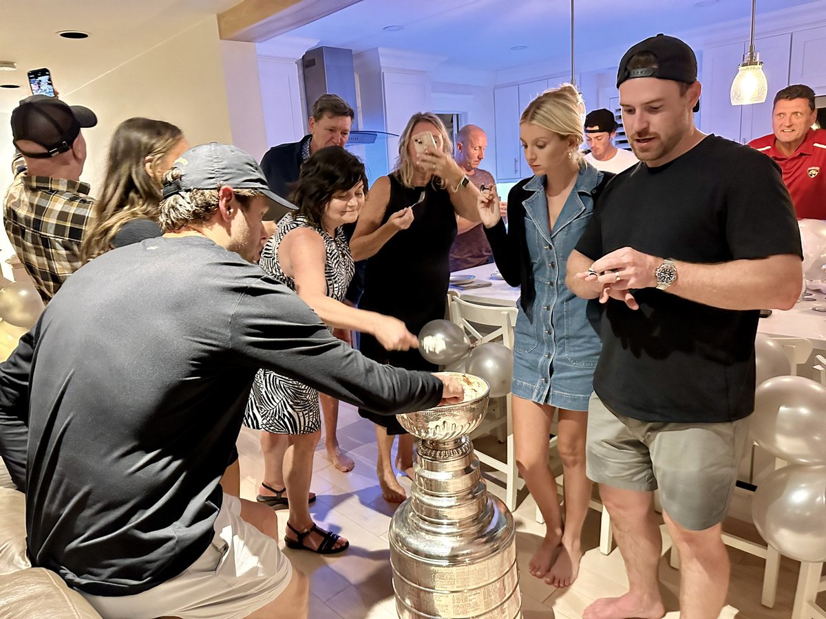 keeperofthecup's tweet photo. An awesome way to end a great day for @FlaPanthers Carter Verhaeghe. Ice cream, anyone?  (Waterdown, ON) #StanleyCup @NHL @HockeyHallFame https://t.co/gHnx2QFN4e