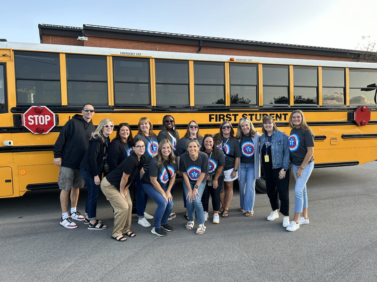 Graham Elementary School (@grahamelem204) on Twitter photo The #grahamfalcons bus crew is on the way to <a href="/ipsd204/">Indian Prairie 204</a> district institute! #foreverfalcons The #grahamfalcons bus crew is on the way to <a href="/ipsd204/">Indian Prairie 204</a> district institute! #foreverfalcons