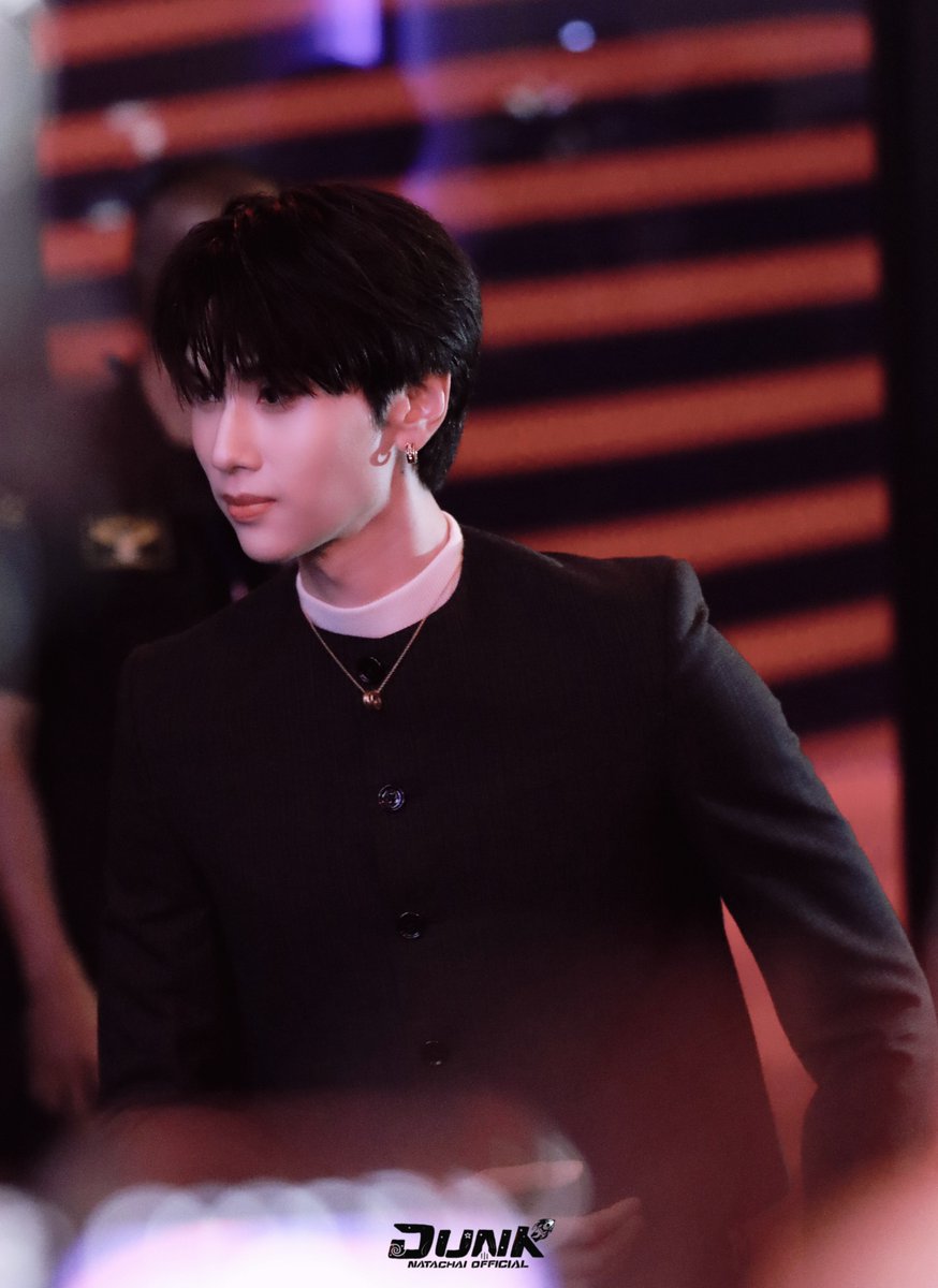 Dunk_OfficialTH's tweet photo. 🖤 IDOL ICONS JOONGDUNK

#LSA50ICONS
@dunknatachai #dunknatachai https://t.co/LLyvnSOyfE