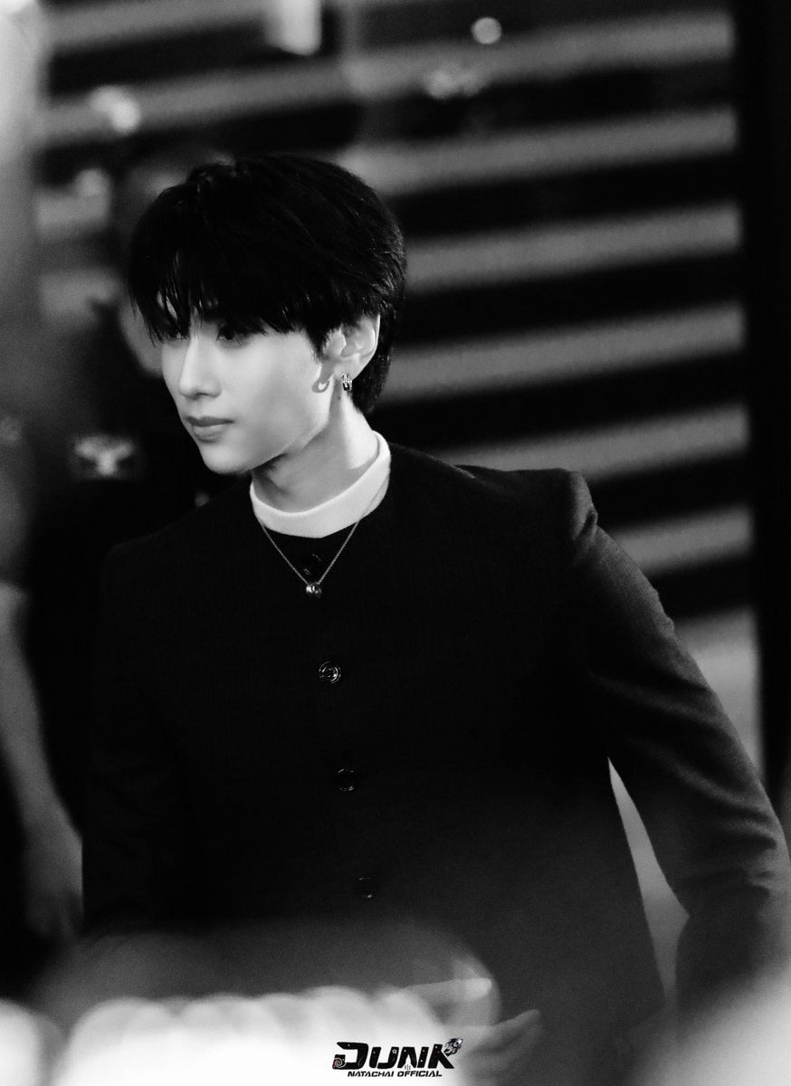 Dunk_OfficialTH's tweet photo. 🖤 IDOL ICONS JOONGDUNK

#LSA50ICONS
@dunknatachai #dunknatachai https://t.co/LLyvnSOyfE