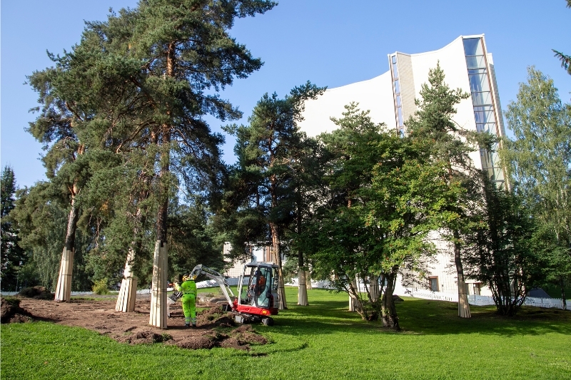 Kedon perustamistyöt alkoivat Kalevan kirkon ympäristössä dlvr.it/TC829B