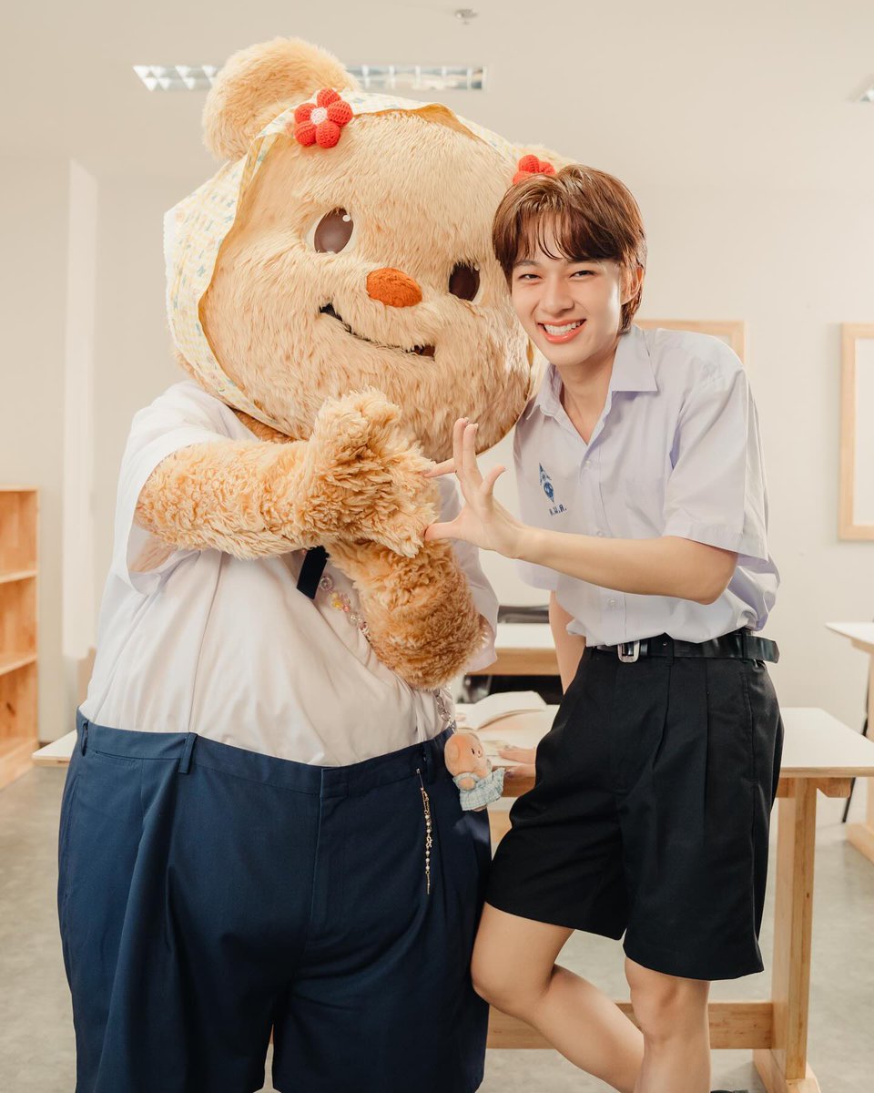 zeeonlynu94's tweet image. IG:new_cwr

NuNew X ButterBear🐻😍😍

NuNew x Butterbear 
#ฤดูของเธอนุนิวหมีเนย
#NuNew