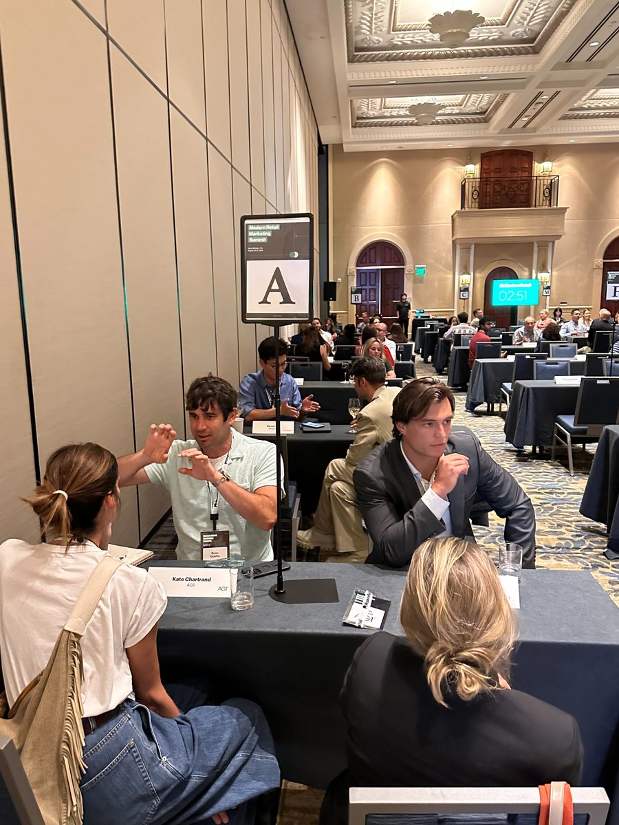modernretail's tweet photo. Some more scenes from Day 1 of the Modern Retail Marketing Summit! #mrsummit https://t.co/HrTYoHoXE6