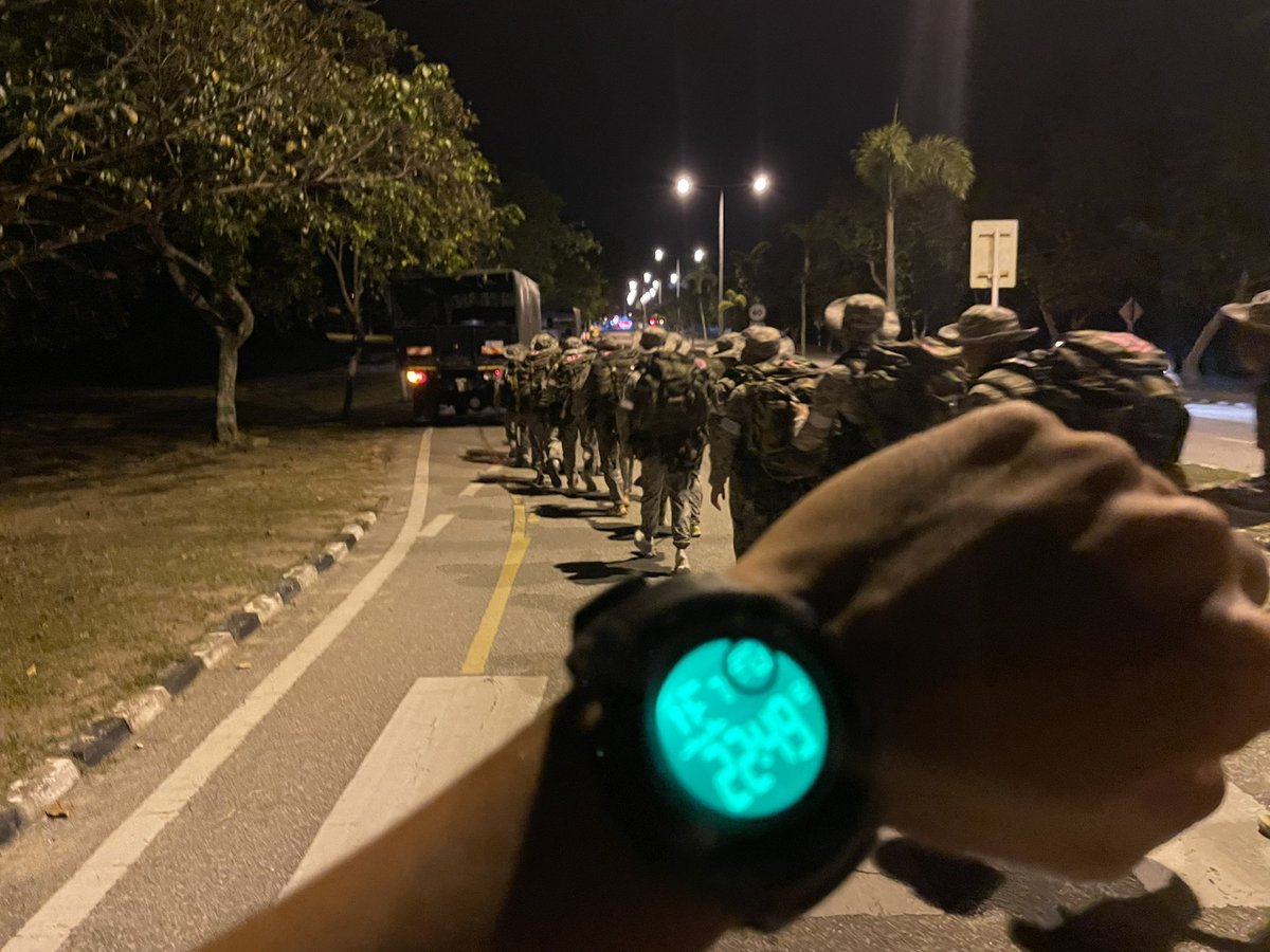siongberdarah's tweet photo. Bagi memuaskan hati semua orang. Setiap fasa latihan mesti ada team medic&amp; ambulans. Bonus driver ambulans tak payah susah2. Bergerak sendiri 🚑🚑🚑 https://t.co/4fTez5BTti